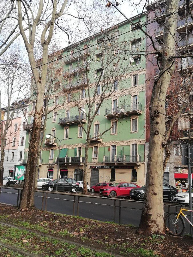 Al 32 Apartment ミラノ エクステリア 写真